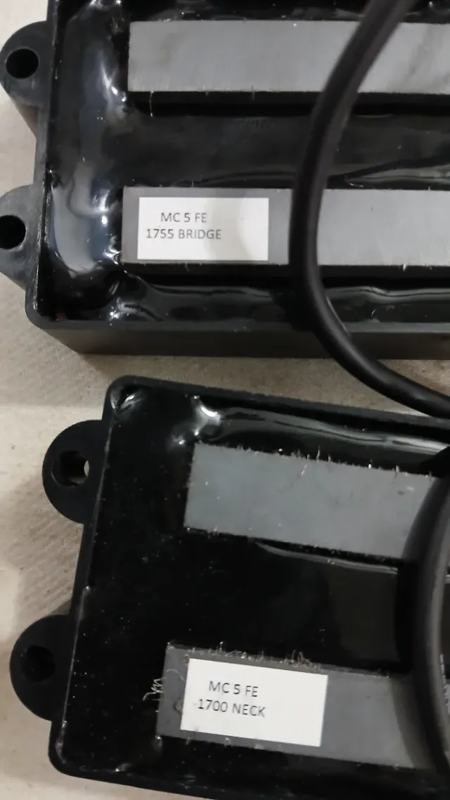 Pastillas Bajo Delano MC5FE 5 Cuerdas set