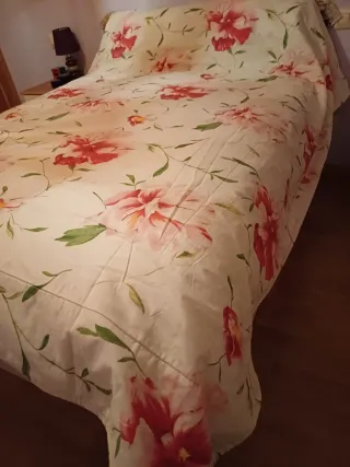 Colcha y funda nórdica floral