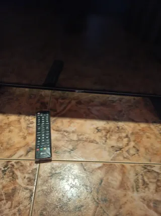 Televisor LG Negro Averiado