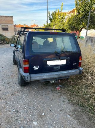 Despiece Jeep Cherokee XJ Sport