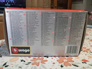 Bburago Porsche 911 S Scala 1:24