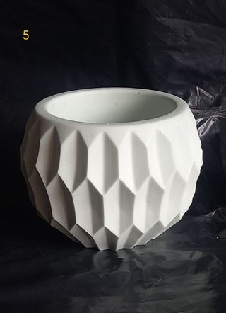 Peça cerâmica geométrica 7cm (Largura) x 6cm (Alt