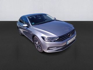 Volkswagen Passat Executive 2.0 TDI 90 kW (122 CV) DSG