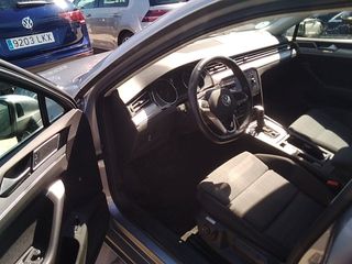 Volkswagen Passat Executive 2.0 TDI 90 kW (122 CV) DSG