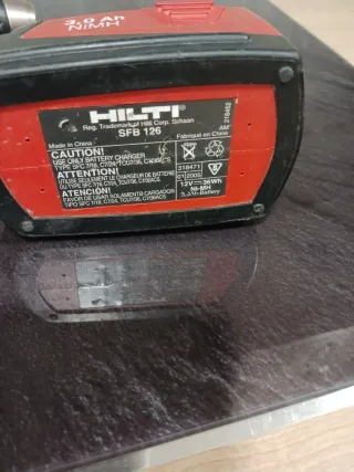 Taladro Hilti BF 12-A con cargador