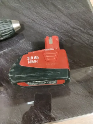 Taladro Hilti BF 12-A con cargador