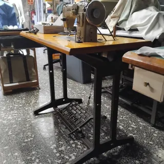 Máquina de coser ALFA doméstica