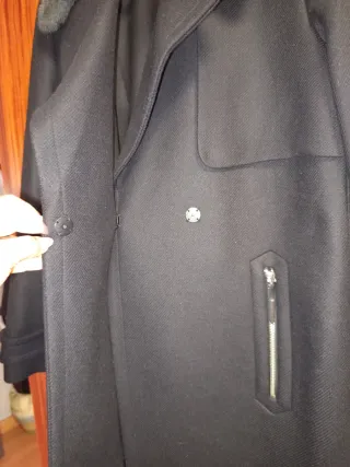 Abrigo Mango Negro Talla L