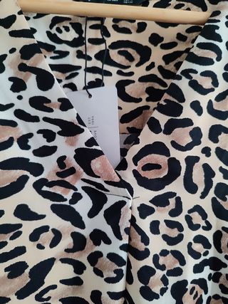 Camisa Leopardo Stradivarius Talla M