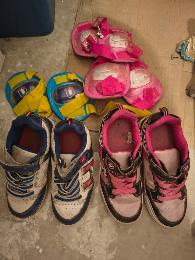 Zapatillas Skechers con Ruedas Talla 33 y 35