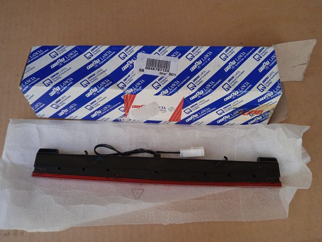 Luce terzo stop Lancia Lybra Originale