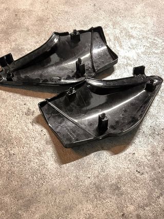 Tapas Laterales Kawasaki Zephyr 750 Negras