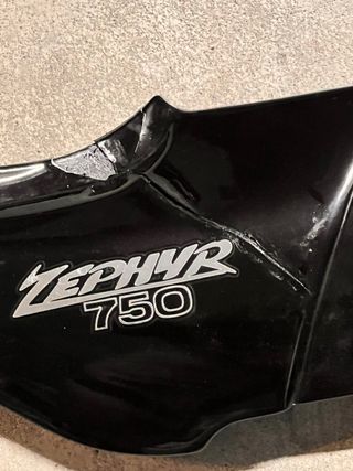 Tapas Laterales Kawasaki Zephyr 750 Negras