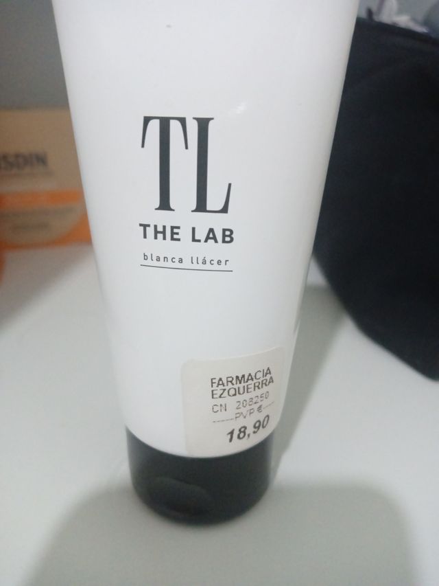 Crema limpiadora sin jabón facial nueva