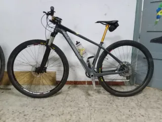 Bicicleta Cube reaction pro 29" talla m