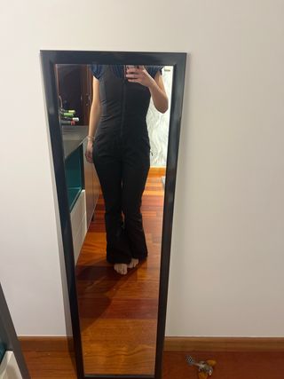 Mono de ski o esquí negro