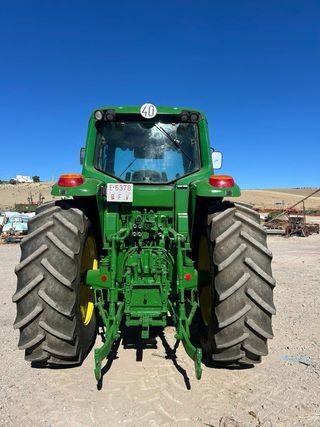 Tractor John Deere 6820