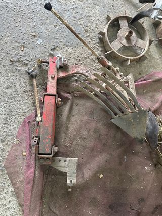 Motocultor Honda Gasolina con Aperos