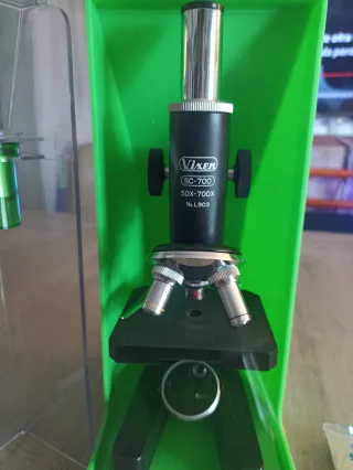 Microscopio Vixen SC-700 (50x–700x) – nuevo