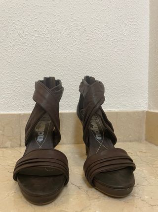 Sandalias XTI Marrones Talla 38