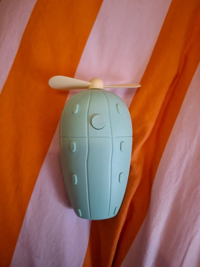 Ventilador cactus pilas