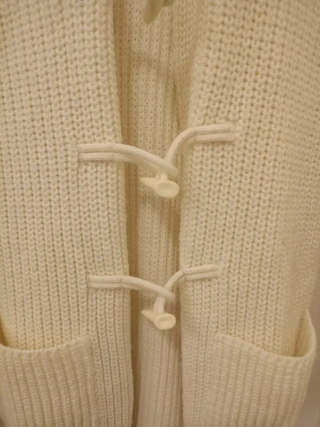 Chaqueta de punto con capucha