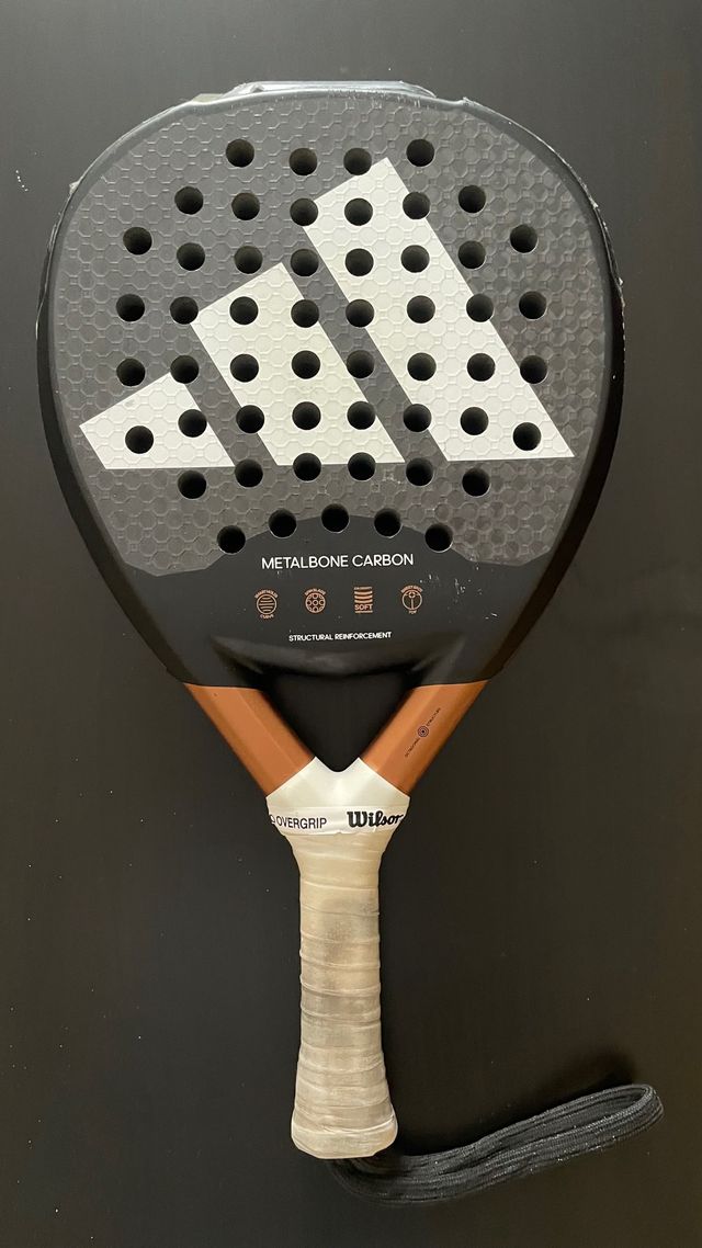 Pala Adidas Metalbone Carbon 2023