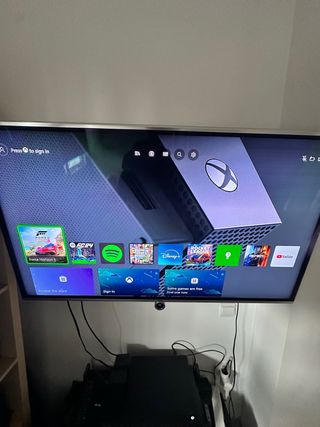 Xbox One X 1TB + Volante Thrustmaster Ferrari