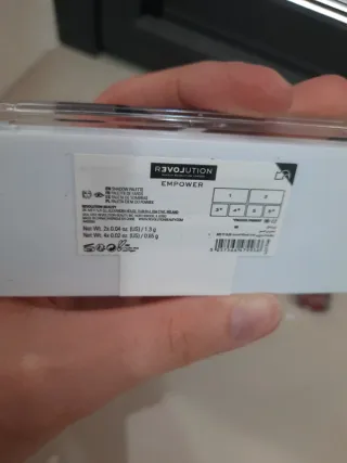 Set Revolution Ombretti e Rossetto