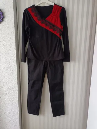 Conjunto camiseta y pantalón