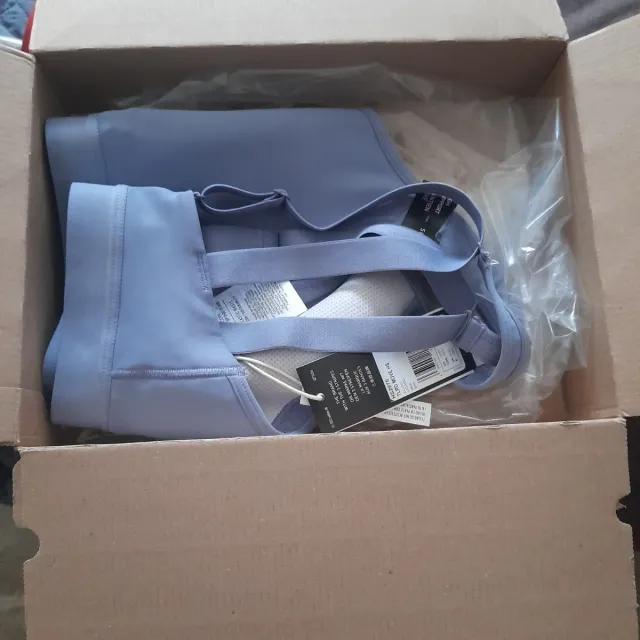 Sujetador adidas (Talla S D-DD) Tlrd move training