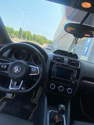 Volkswagen Scirocco R-line