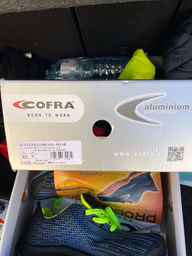 Scarpe antinfortunistiche COFRA accelerator