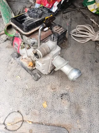 Bomba de agua motor gasolina