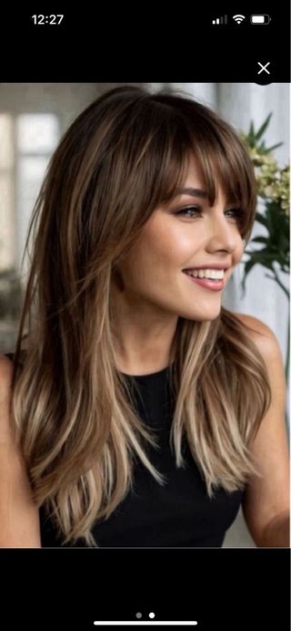 Preciosa peluca castaña y rubia aspecto natural