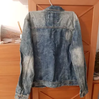 Cazadora vaquera azul sin estrenar