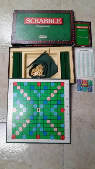 Scrabble Original Juego de Palabras Cruzadas