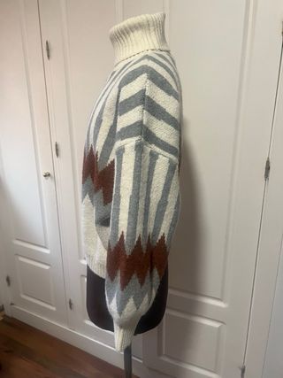 Jersey cuello vuelto estampado