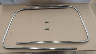 Juego molduras-junquillo parabrisas R. Dauphine