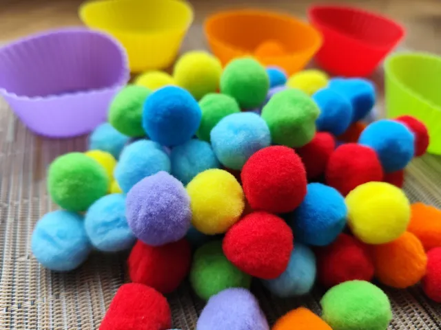 Juego de Pompones de colores
