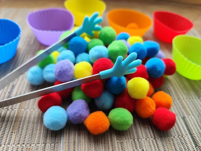 Juego de Pompones de colores