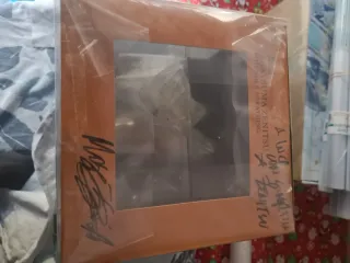 Figuarts Zero Zenitsu con autografo Mosè Singh