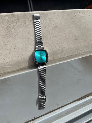 Reloj Casio Vintage Plata y Turquesa