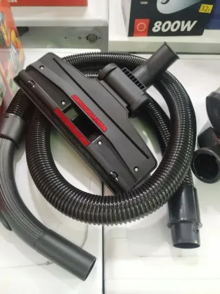 Aspiradora Nevir SIN BOLSA 800W Nueva