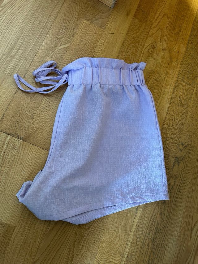 Pantalón corto lila