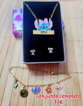 Conjunto Collar y Pendientes Stich Personalizado