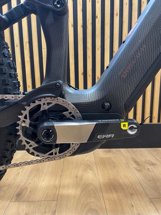 Cube Stereo Hybrid One44 HPC SLT 800 2026