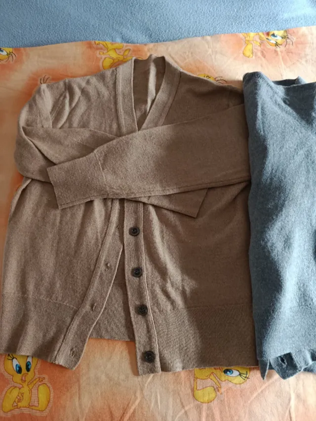 Lote 2 jerséis de punto niña