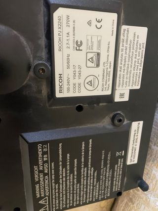 Proyector Ricoh DLP Blanco