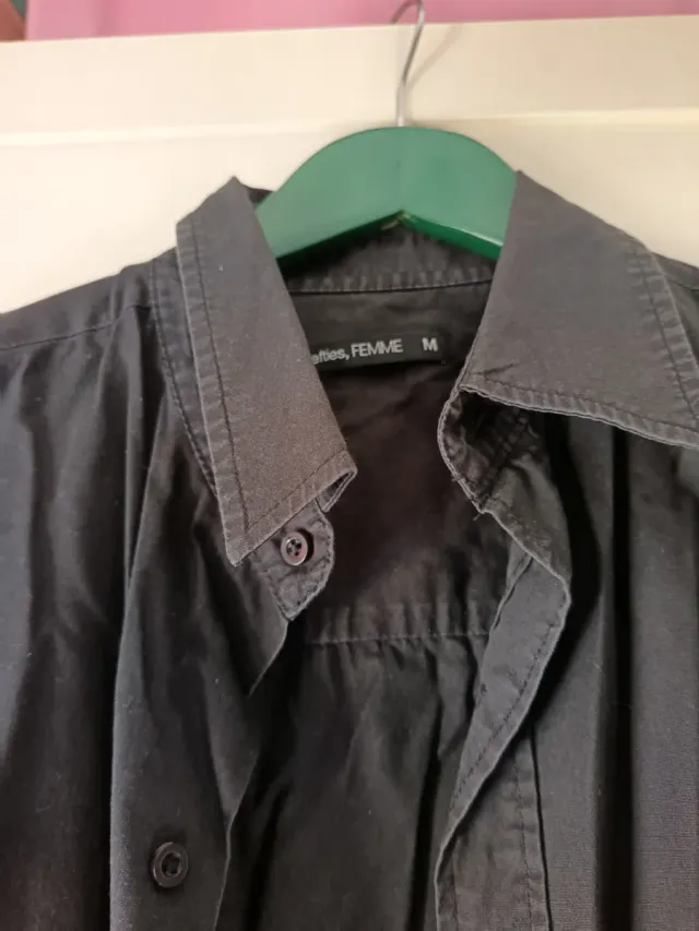 Ropa de camarera varias prendas ,preguntar precio